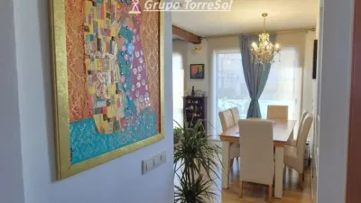 Apartment on Carrer de Joan Maragall photo 9