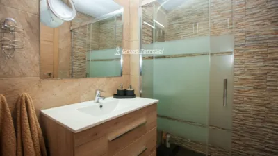 Flat on Carrer del Bages photo 26