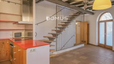 House on Carrer d'Olot photo 4