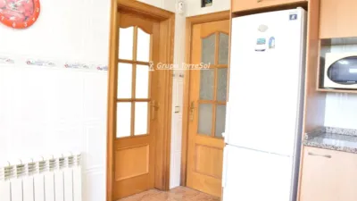Chalet on Carrer del Doctor Emile Roux photo 29