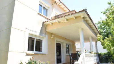 Chalet on Carrer del Doctor Emile Roux photo 70