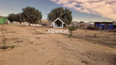 Terreno en venta en Bacarot - Más
