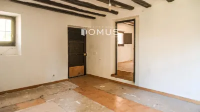 House in Besalú photo 38