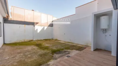 Casa adosada en venta en Calle de Juan Ramón Jiménez, 5, Albolote de 280.000 €