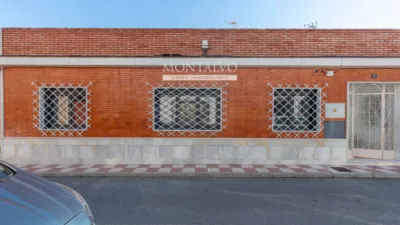 Casa adosada en venta en Calle de Juan Ramón Jiménez, 5, Albolote de 280.000 €