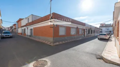 Casa adosada en venta en Calle de Juan Ramón Jiménez, 5, Albolote de 280.000 €