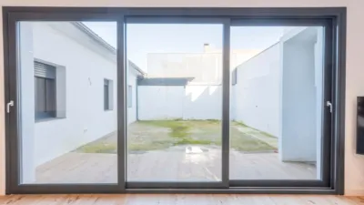 Casa adosada en venta en Calle de Juan Ramón Jiménez, 5, Albolote de 280.000 €