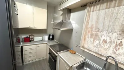 Apartment on Rafael Casanovas Street photo 4