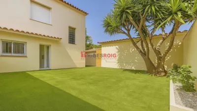 Terraced house in Nucli Urbà photo 6