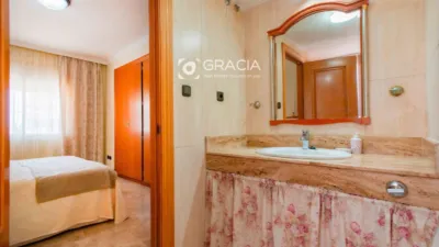 Apartment in Arona photo 6
