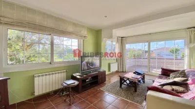Chalet on Carrer del Montseny photo 15