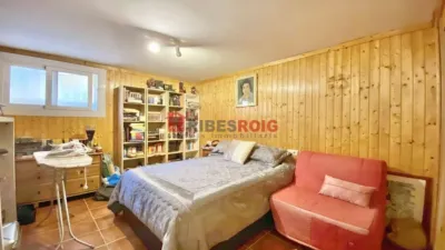 Chalet on Carrer del Montseny photo 18