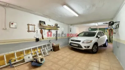 Chalet on Carrer del Montseny photo 47