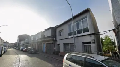 House on Aviacion Española Street photo 5