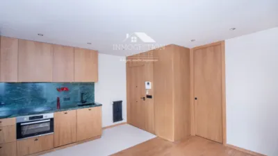 Apartment on Tesifonte Gallego Street photo 19