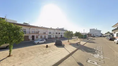 House on Las Flores Street photo 6