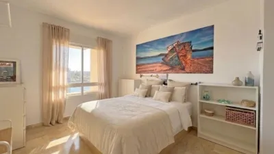 Duplex for sale in Puerto de Alcudia – First line of the lake with terrace and south-southeast orientation photo 15