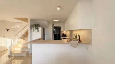 Duplex for sale in Puerto de Alcudia – First line of the lake with terrace and south-southeast orientation photo 8