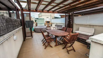 Top-floor apartment at Carrer de Josep Pla, 14 photo 5