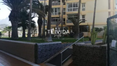 Apartment on Venezuela Street photo 12