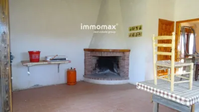 Rustic finca on Calle Barrasanes photo 12