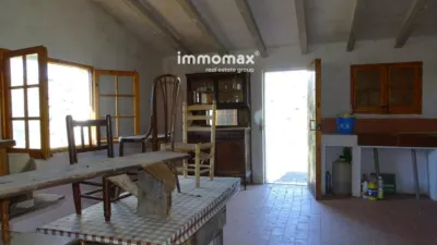 Rustic finca on Calle Barrasanes photo 15