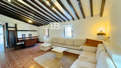 House on D’Esporlas Street photo 28