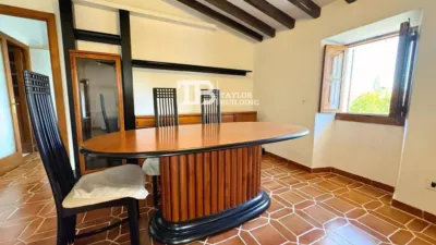 House on D’Esporlas Street photo 32