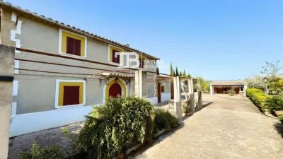 House on D’Esporlas Street photo 4
