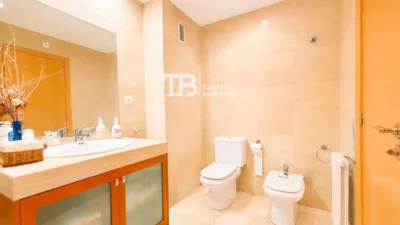 Apartment on Carrer Illa de Rodes photo 23