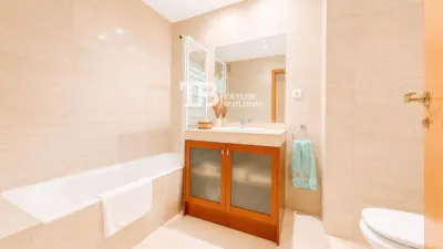 Apartment on Carrer Illa de Rodes photo 16