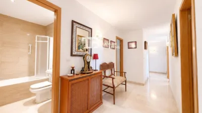 Apartment on Carrer Illa de Rodes photo 25