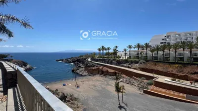 Piso en venta en Avenida Adeje 300, Callao Salvaje-Playa Paraíso-Armeñime (Adeje) de 209.000 €
