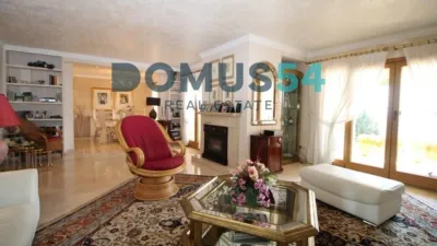 Semi-detached house in Alcanada photo 16