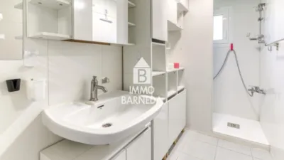 Apartment at Carrer de Mercè Rodoreda, 1 photo 9