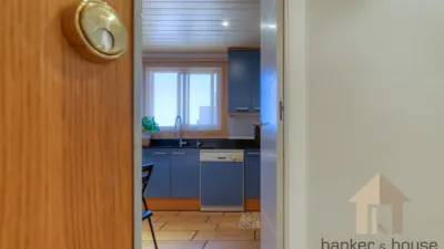 Top floor apartment in Sant Martí photo 35