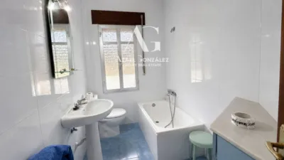 House on Calle Viveda-La Serna photo 12