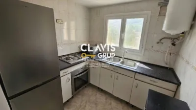 Apartment in Nou Barris photo 5
