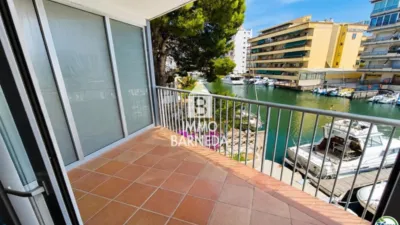 Apartment at Carrer del Cap de la Gola, 22 photo 2
