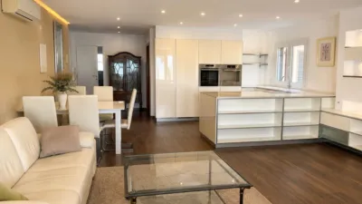 Apartment on Carrer de la Gran Via photo 4