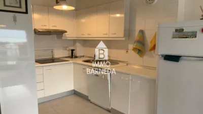 Apartment on Carrer de Mercè Rodoreda, 1 photo 11