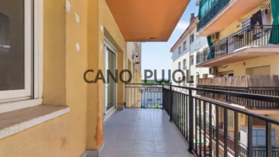 Apartment in Palau-solità i Plegamans photo 9