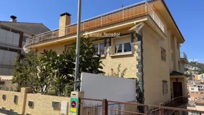 Apartment on Carrer de la Cúspide photo 6