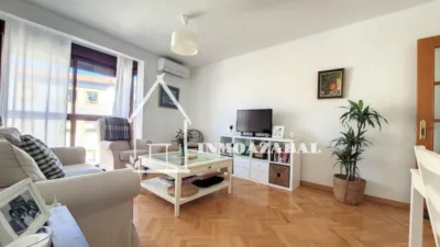 Duplex on Luis Béjar Street photo 3