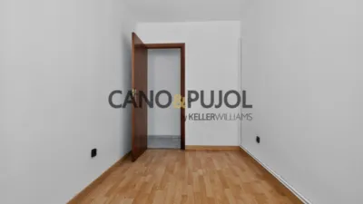Apartment in Palau-solità i Plegamans photo 27