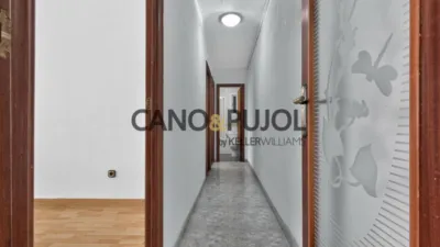Apartment in Palau-solità i Plegamans photo 22