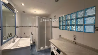 Apartment on Carrer de la Cúspide photo 26