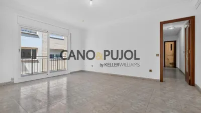 Apartment in Palau-solità i Plegamans photo 5