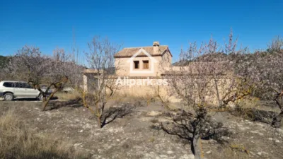 Chalet en venta en Biar - Vista 4