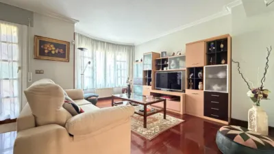 Casa adosada en venta en Villa Con Piscina, Lasarte (Lasarte-Oria) de 780.000 €
